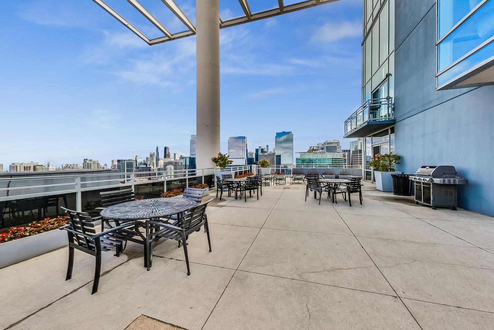 737 West Washington Boulevard Chicago IL 60661