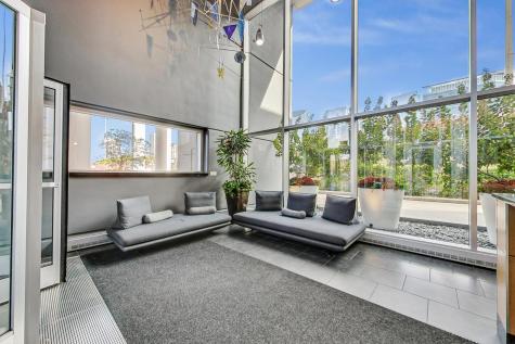 737 West Washington Boulevard Chicago IL 60661
