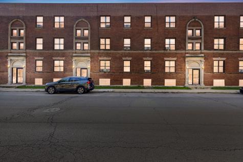 953 East 61st Street Chicago IL 60637