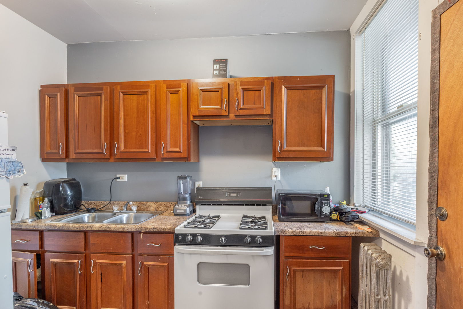 953 East 61st Street Chicago IL 60637