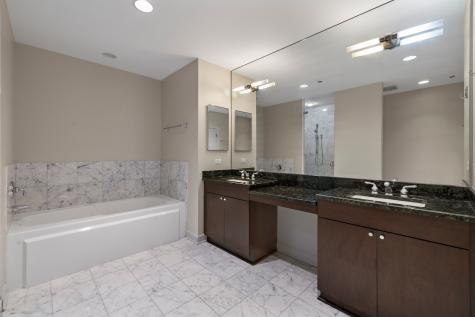 1211 South Prairie Avenue Chicago IL 60605