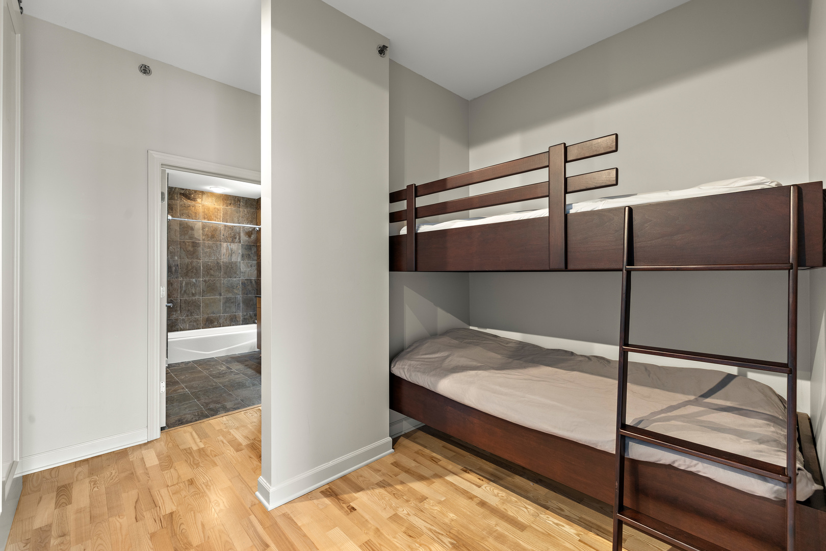 1211 South Prairie Avenue Chicago IL 60605