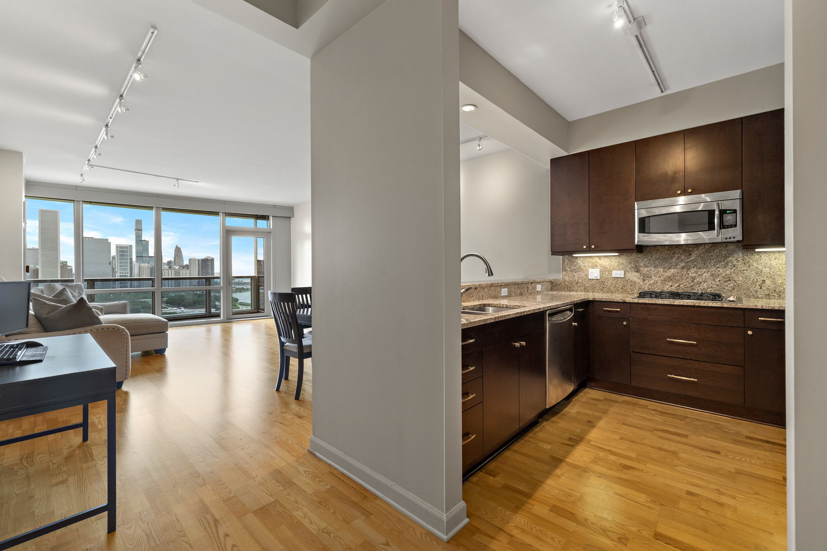 1211 South Prairie Avenue Chicago IL 60605