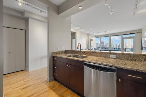 1211 South Prairie Avenue Chicago IL 60605