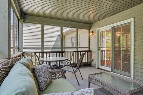 1975 Sandy Creek Drive Elgin IL 60123