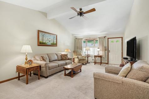1975 Sandy Creek Drive Elgin IL 60123