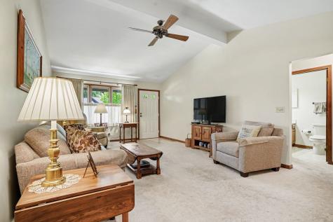1975 Sandy Creek Drive Elgin IL 60123