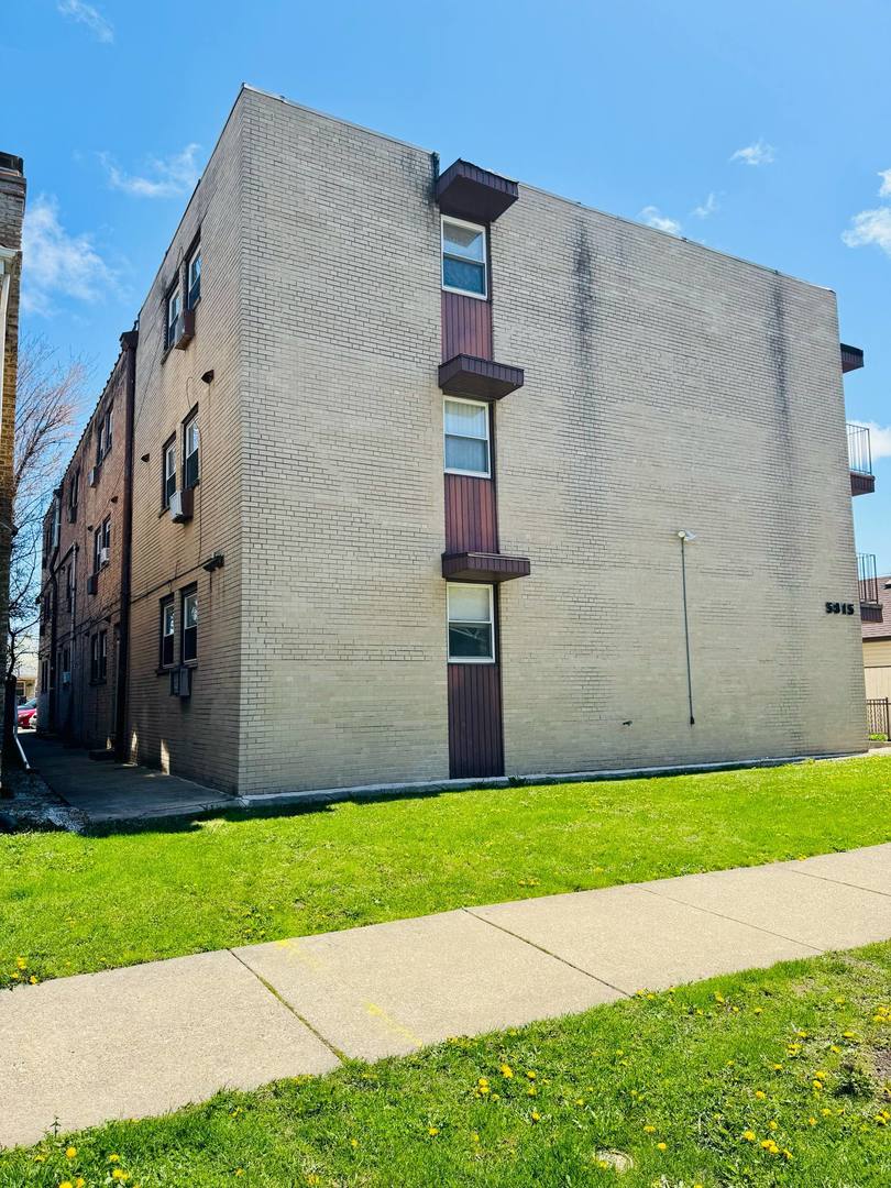 5815 North Spaulding Avenue Chicago IL 60659
