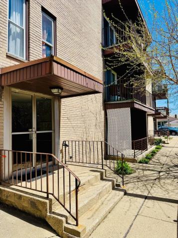 5815 North Spaulding Avenue Chicago IL 60659
