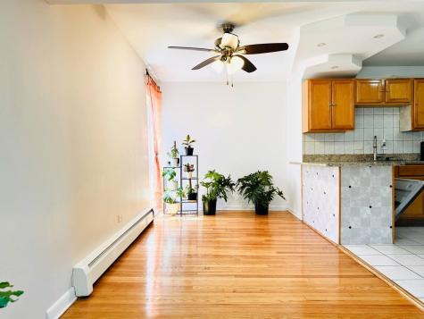 5815 North Spaulding Avenue Chicago IL 60659