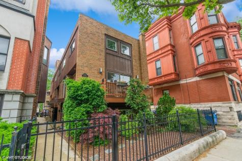 1045 West Altgeld Street Chicago IL 60614