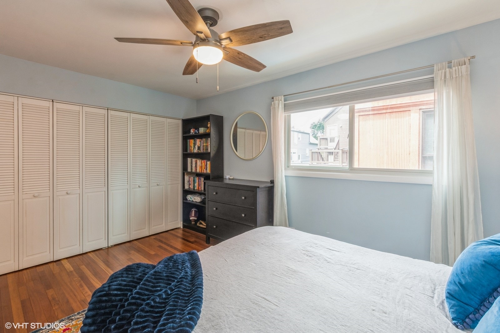 1045 West Altgeld Street Chicago IL 60614