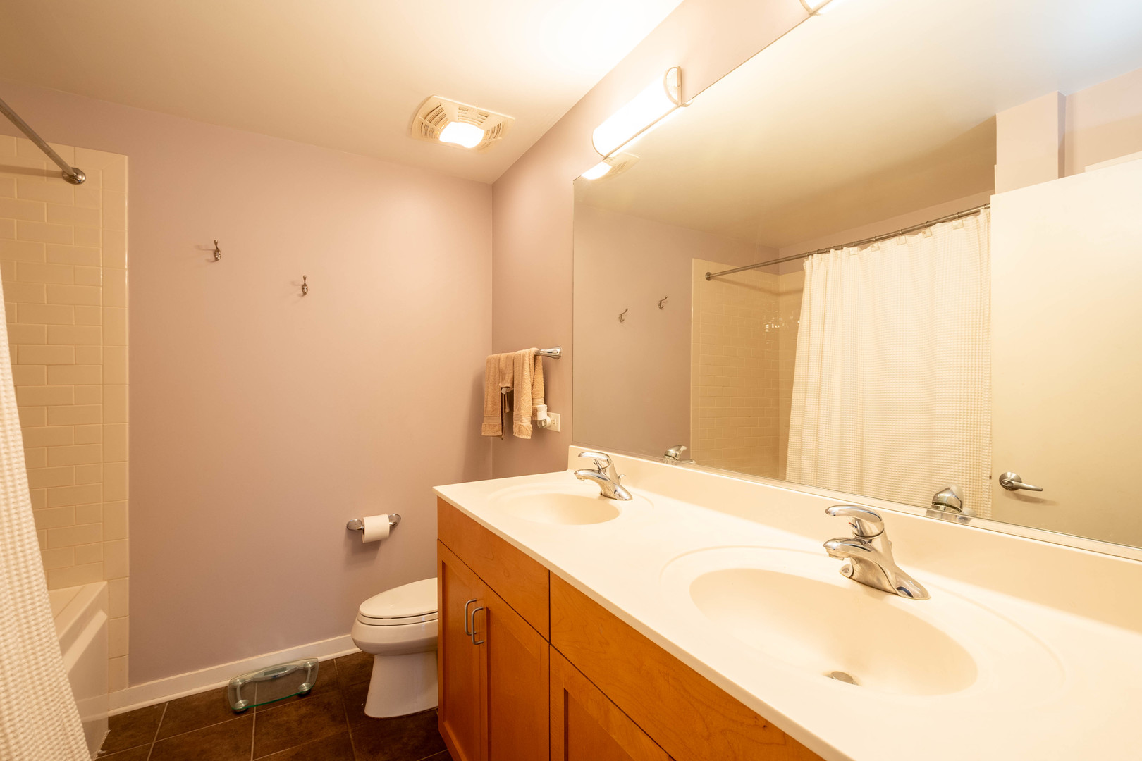 1075 West Roosevelt Road Chicago IL 60608