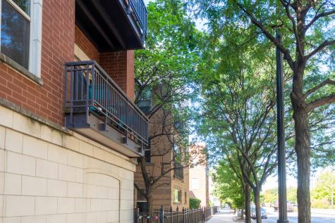 1075 West Roosevelt Road Chicago IL 60608