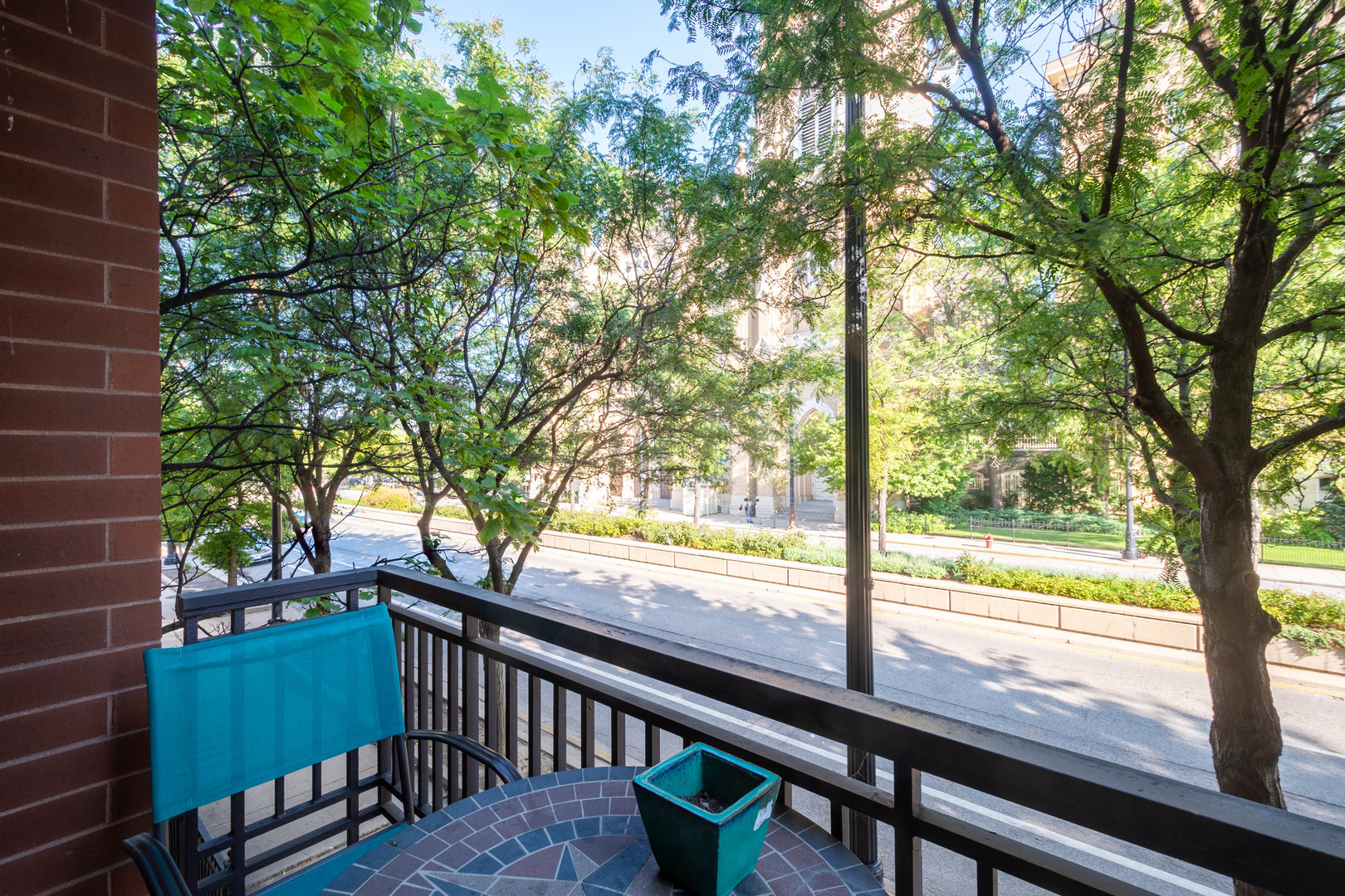1075 West Roosevelt Road Chicago IL 60608
