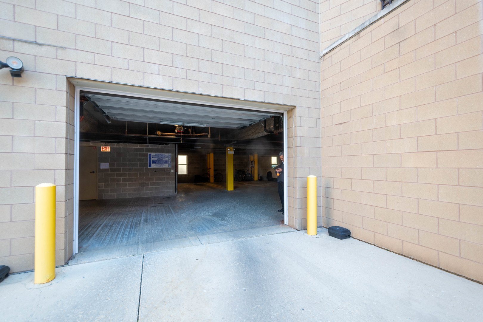 1075 West Roosevelt Road Chicago IL 60608
