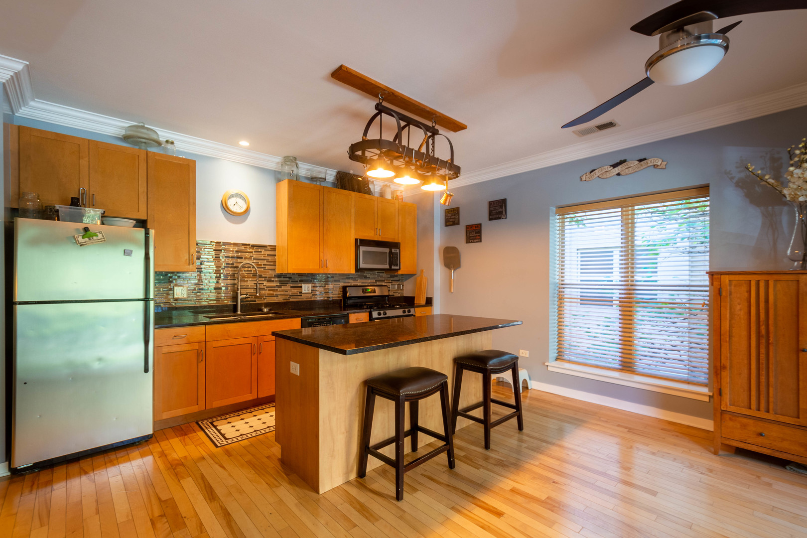 1075 West Roosevelt Road Chicago IL 60608