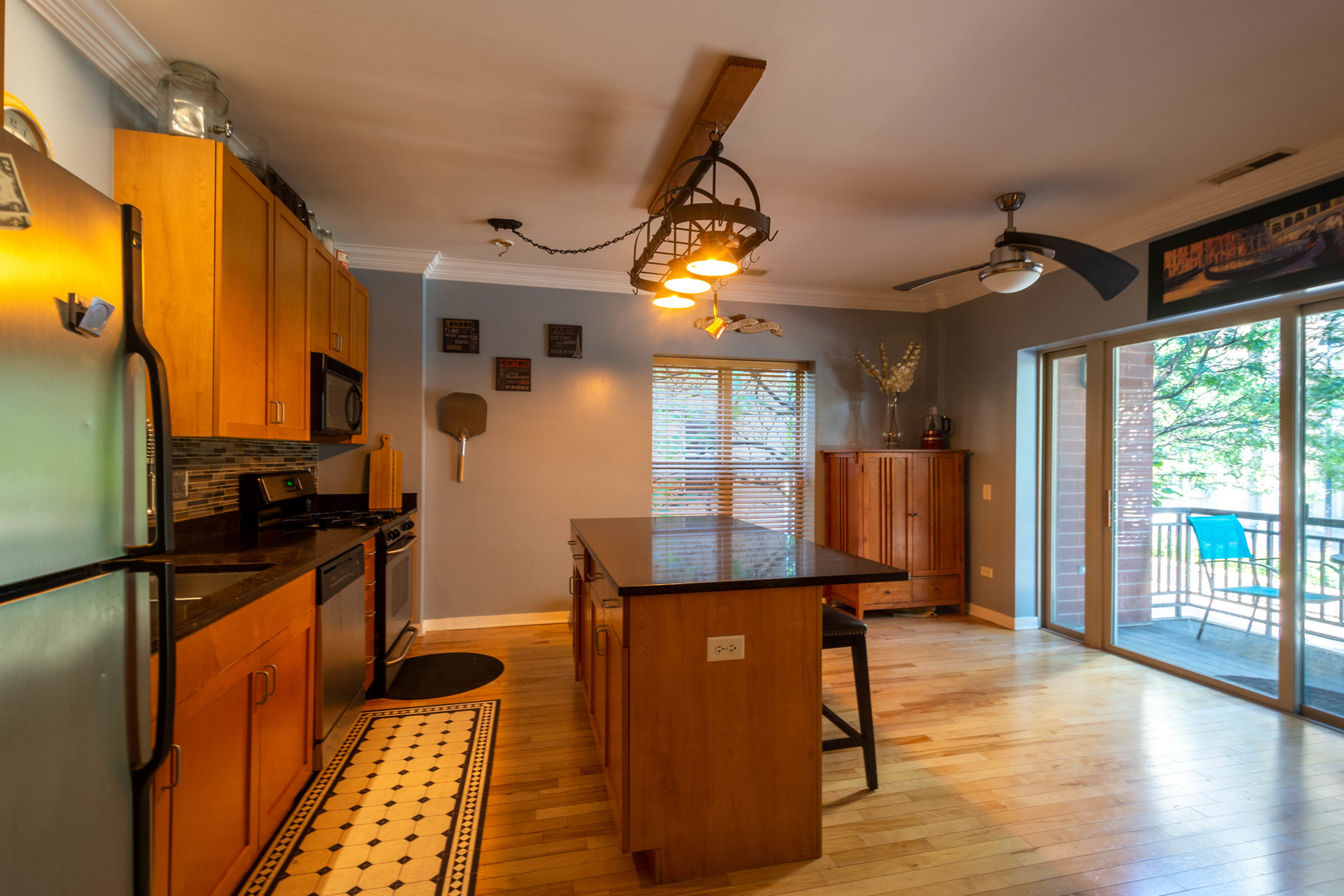 1075 West Roosevelt Road Chicago IL 60608