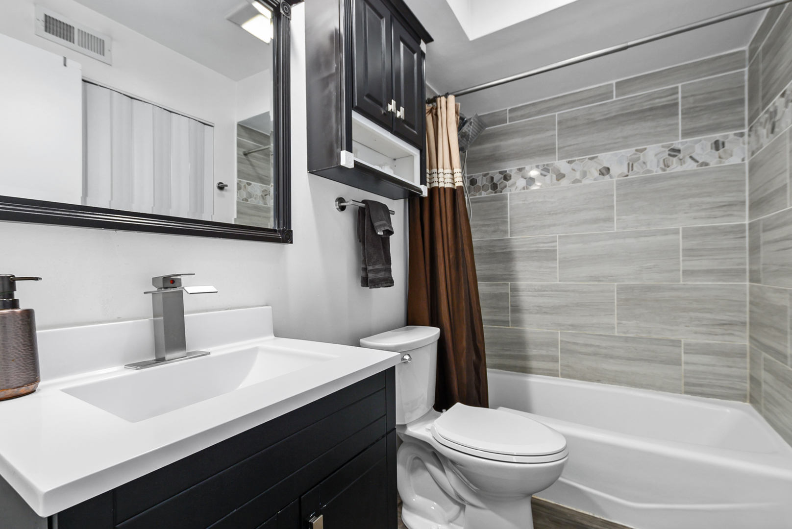 8924 West 140th Street Orland Park IL 60462