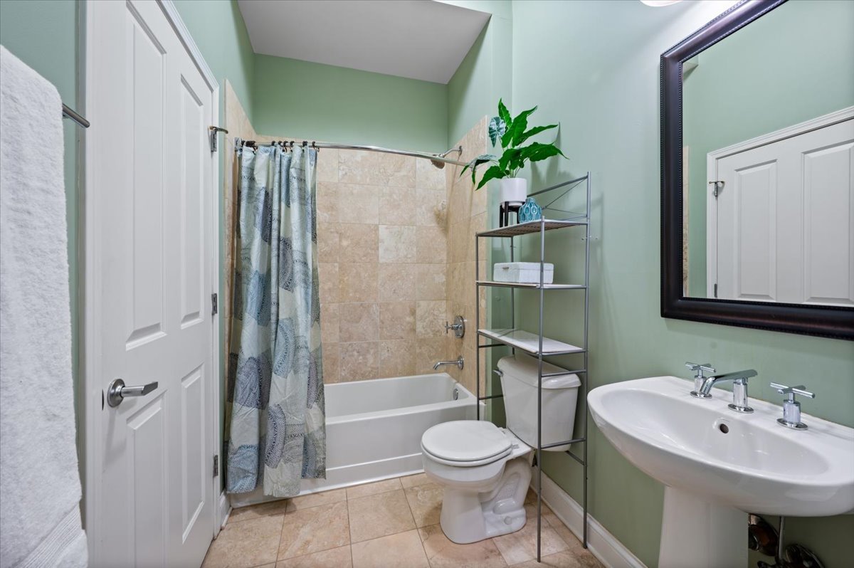 1464 South Michigan Avenue Chicago IL 60605