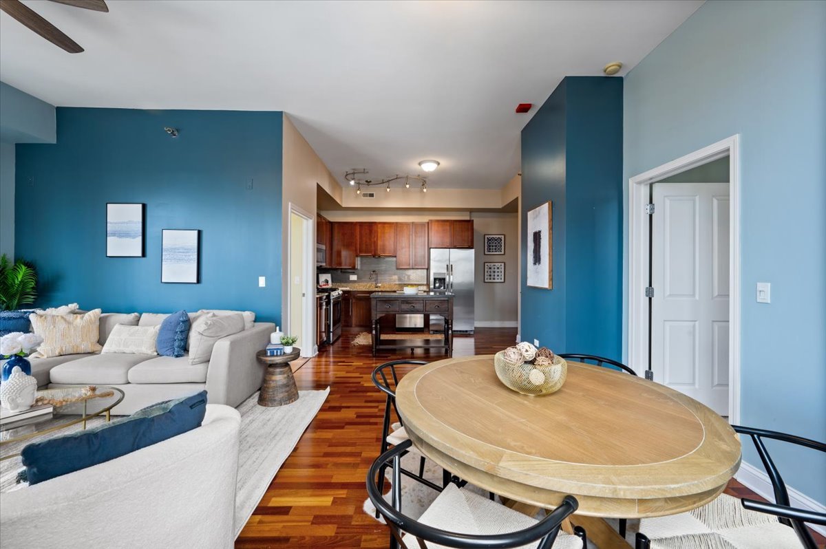 1464 South Michigan Avenue Chicago IL 60605
