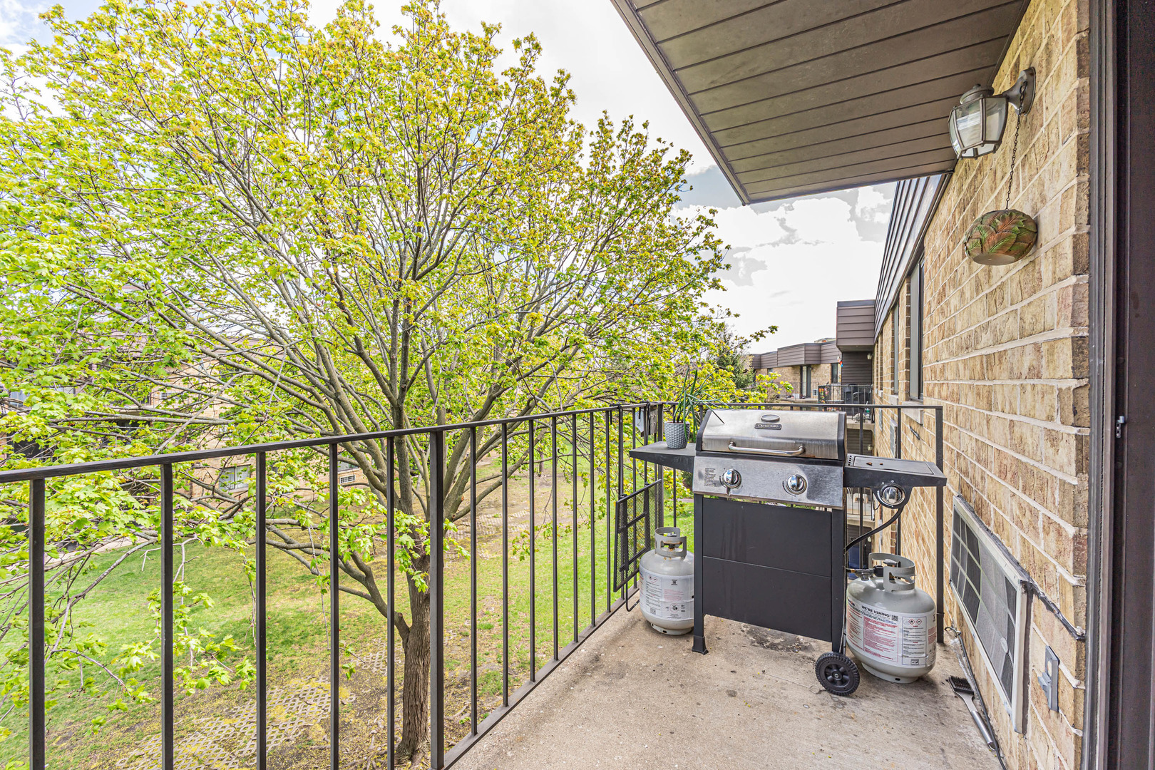 5600 Astor Lane Rolling Meadows IL 60008