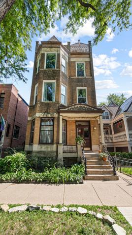 1049 West Wellington Avenue Chicago IL 60657