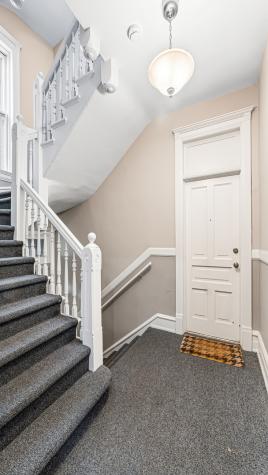 1049 West Wellington Avenue Chicago IL 60657