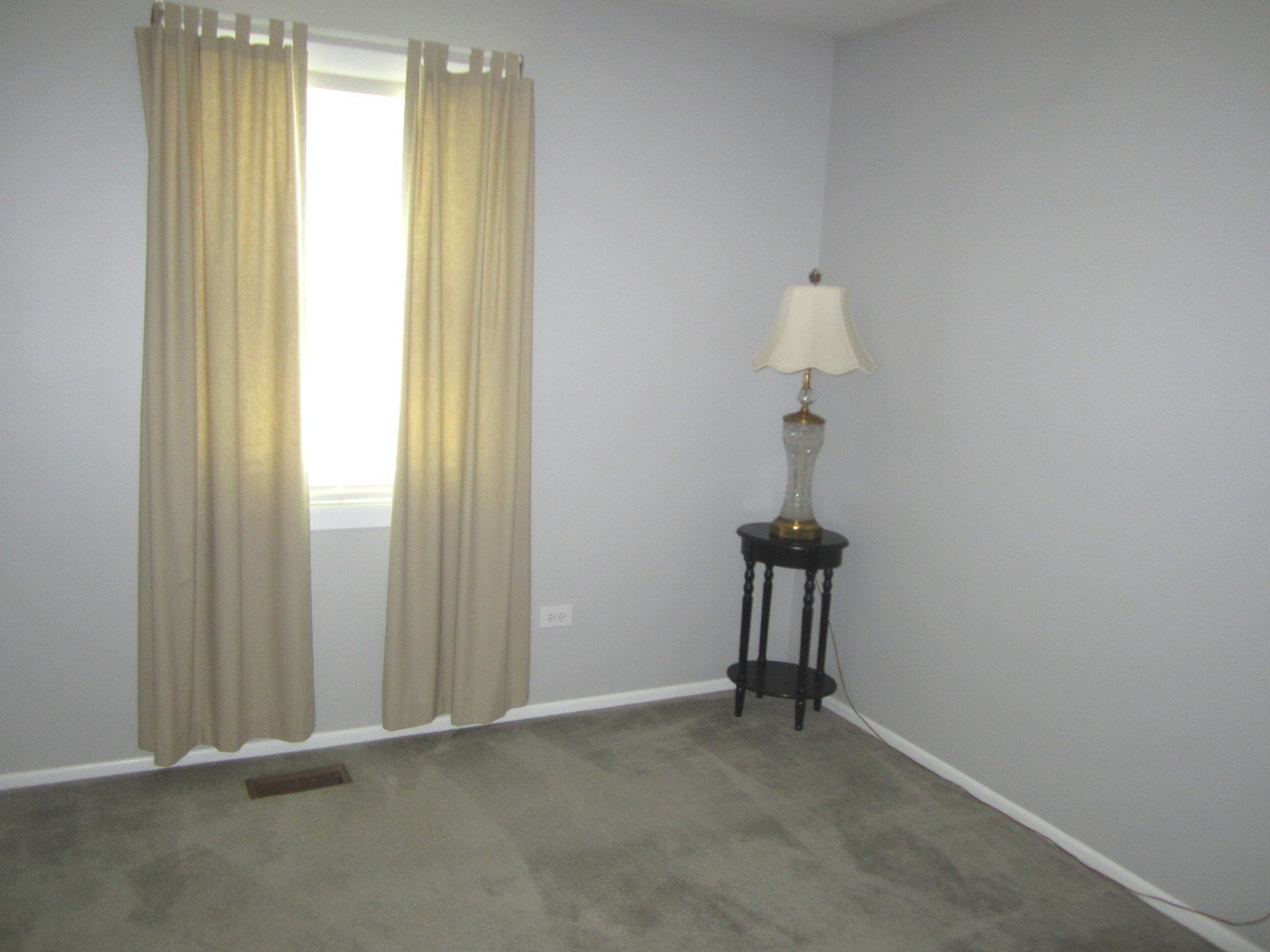 2862 Meadow Lane Schaumburg IL 60193