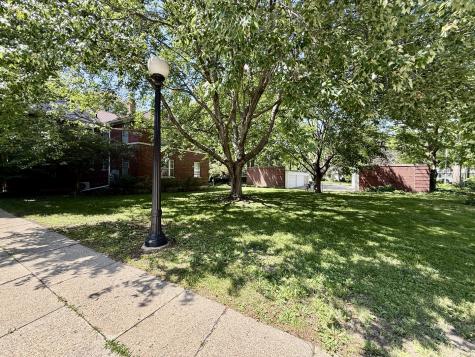 1509 Delmont Court Urbana IL 61801