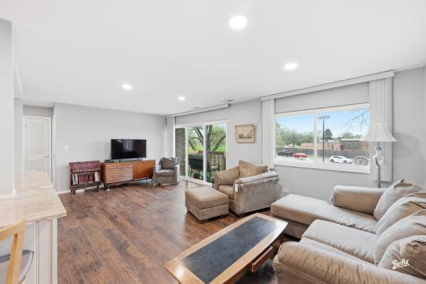 925 Spring Hill Drive Northbrook IL 60062