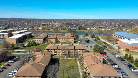 230 Klein Creek Court Carol Stream IL 60188
