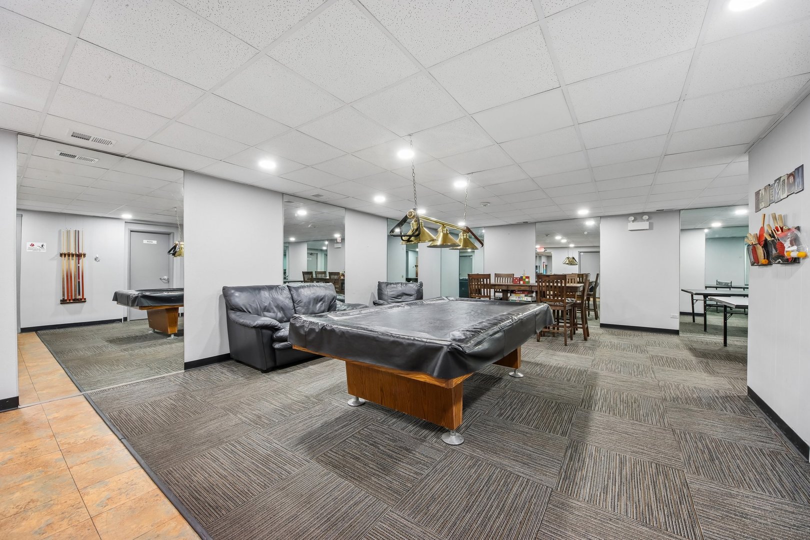 4225 Saratoga Avenue Downers Grove IL 60515
