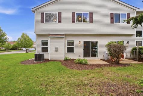 1814 Candlelight Circle Montgomery IL 60538