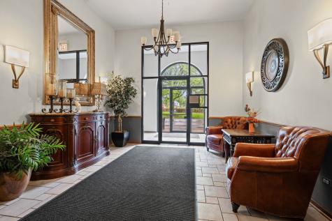59 South Hale Street Palatine IL 60067
