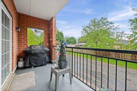 59 South Hale Street Palatine IL 60067
