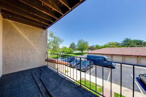 21W581 North Avenue Lombard IL 60148