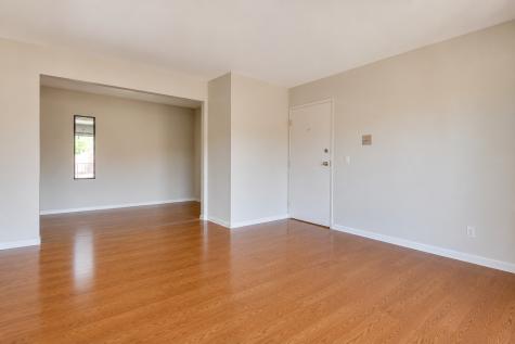 21W581 North Avenue Lombard IL 60148