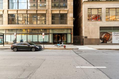 6 East Monroe Street Chicago IL 60603