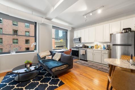 6 East Monroe Street Chicago IL 60603