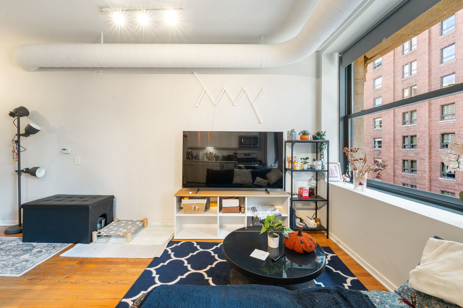 6 East Monroe Street Chicago IL 60603