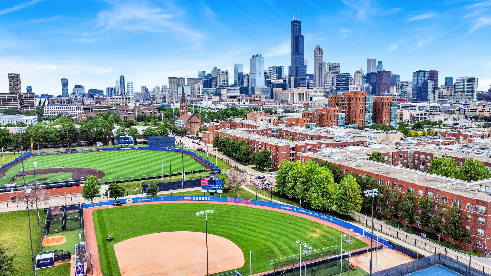 811 West 15th Place Chicago IL 60608