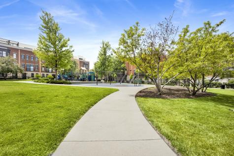 811 West 15th Place Chicago IL 60608