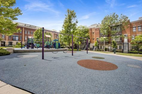 811 West 15th Place Chicago IL 60608