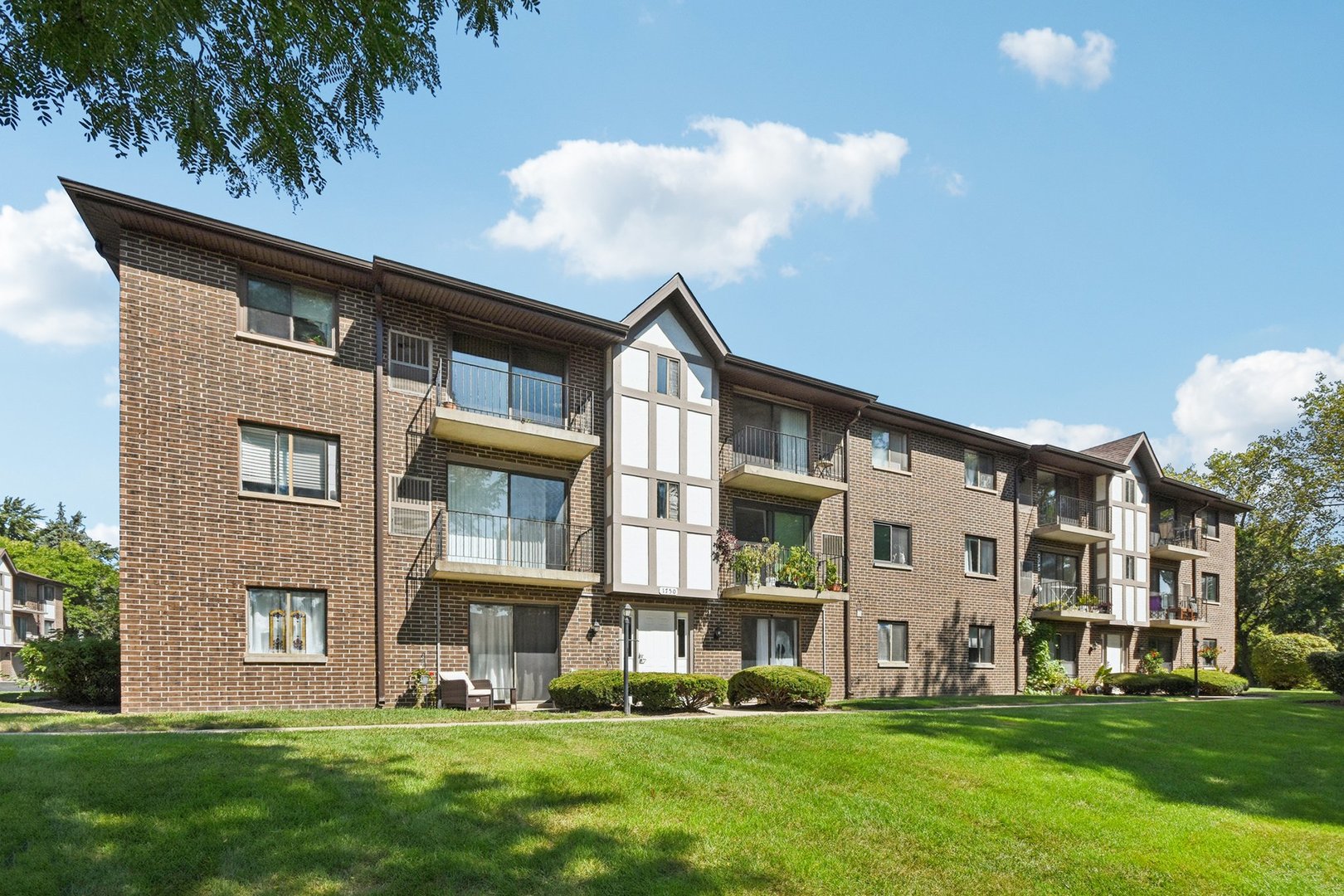1751 South Washington Street Naperville IL 60565