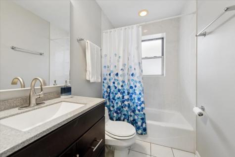 1241 West Rosemont Avenue Chicago IL 60660