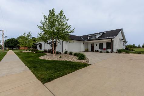 807 East Thompson Street Princeton IL 61356