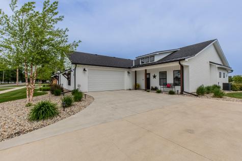 807 East Thompson Street Princeton IL 61356