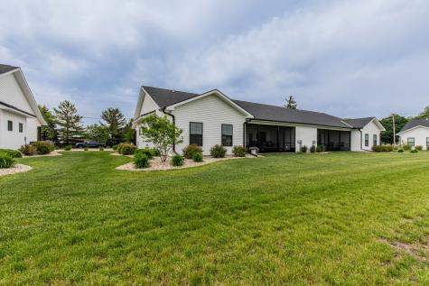 807 East Thompson Street Princeton IL 61356