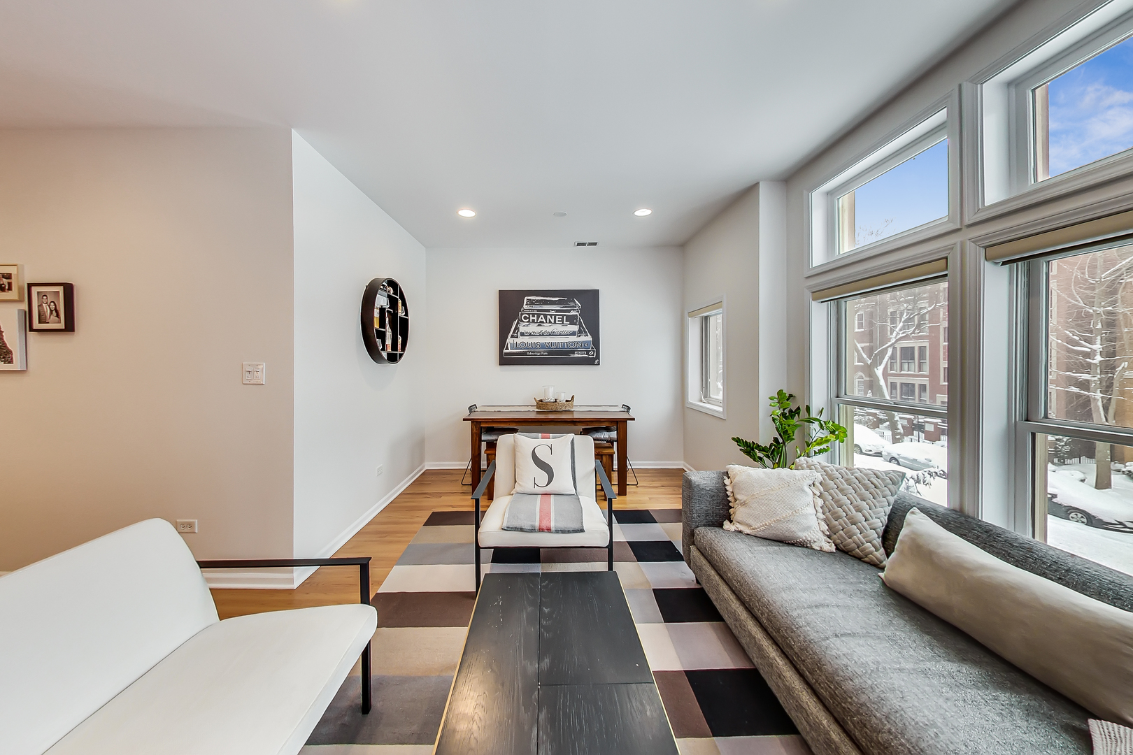 3531 North Reta Avenue Chicago IL 60657
